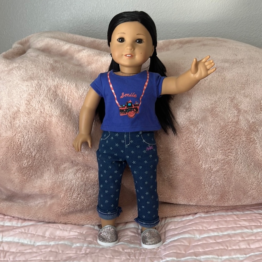 HARD TO FIND, Z Yang American Girl Doll